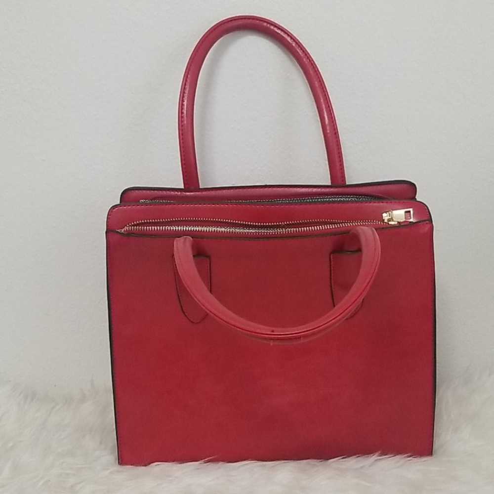 Urban Expressions Red Handbag